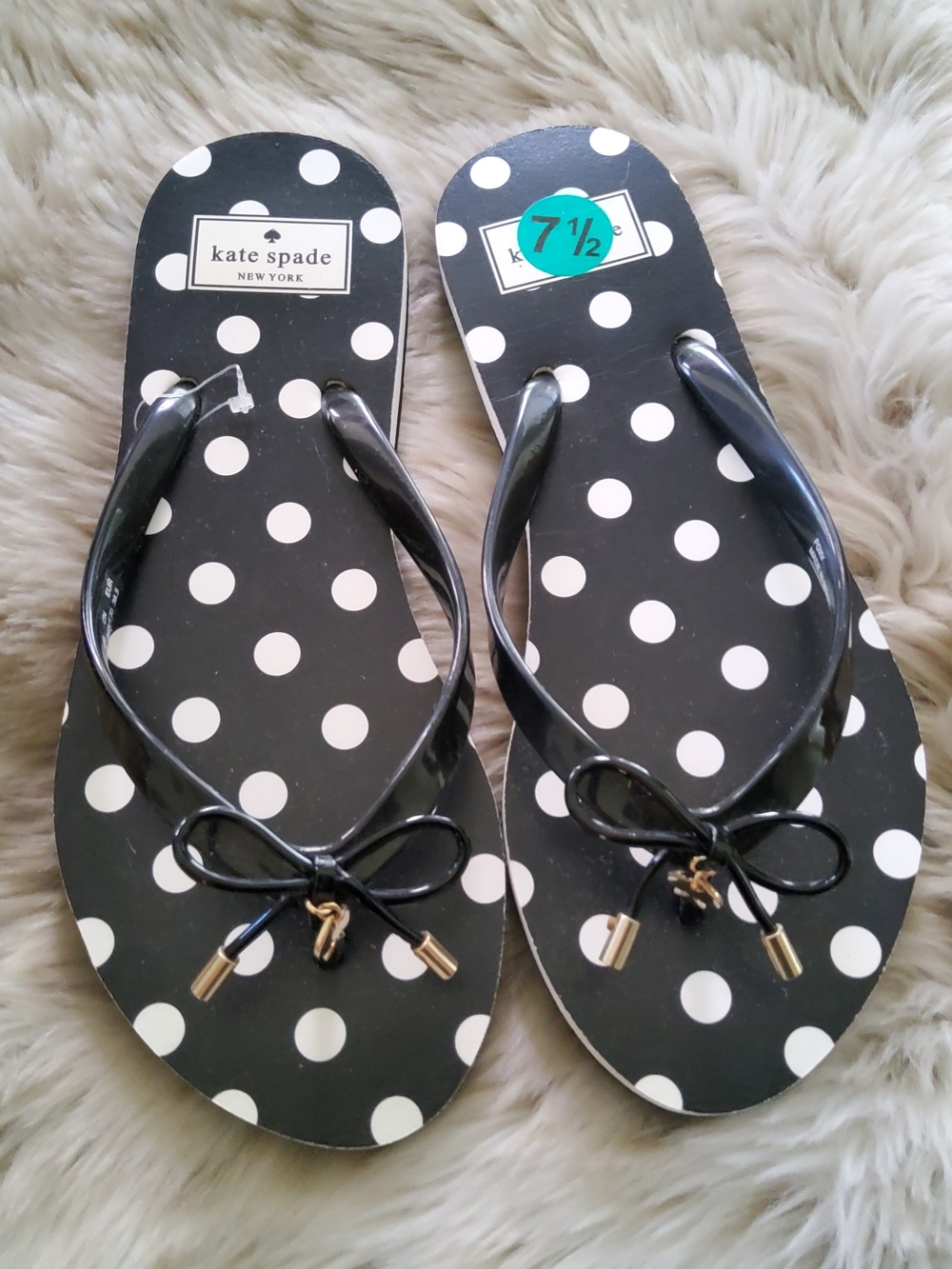 Kate Spade Black and White Flip Flops Size 7 1/2 NWOT
